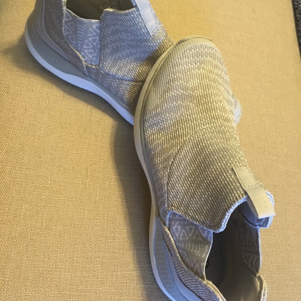Sketchers air cooled memory foam slip on‘s